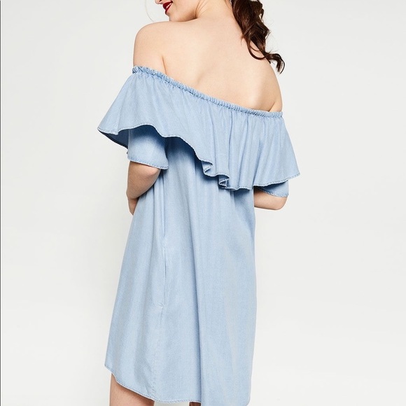 Zara Off-the-Shoulder Faded Black Ruffled Mini Black Dress Size XS - Picture 2 of 10